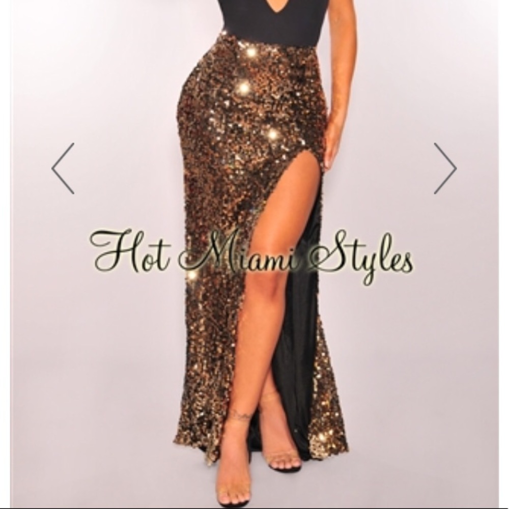 HotMiamiStyles Gold Skirt Small